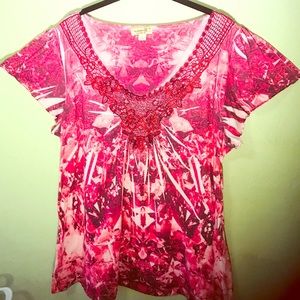 One World live and let live red TOP